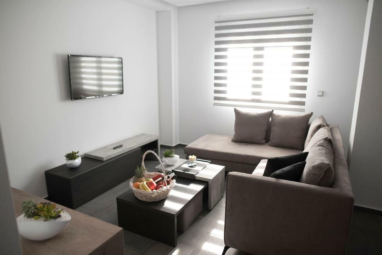 Lf Suites - Irene Thebes Zewnętrze zdjęcie