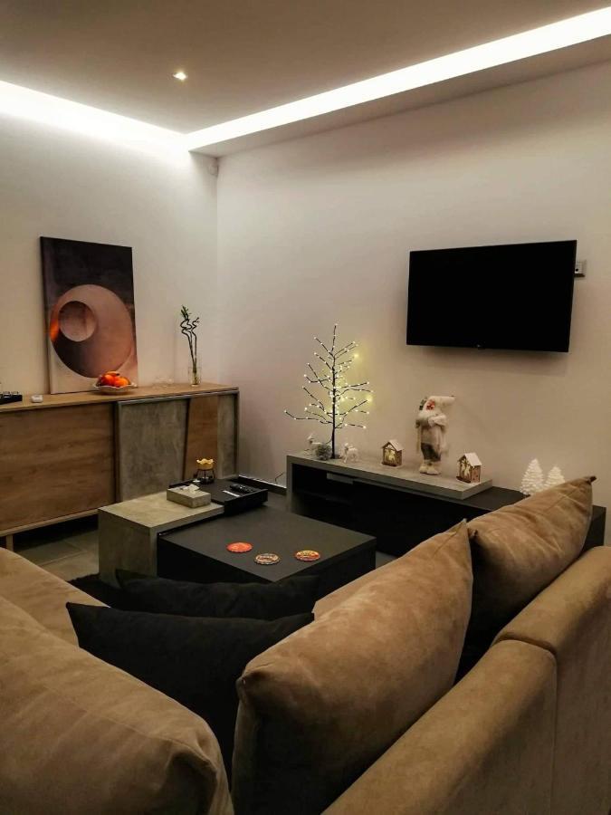 Lf Suites - Irene Thebes Zewnętrze zdjęcie