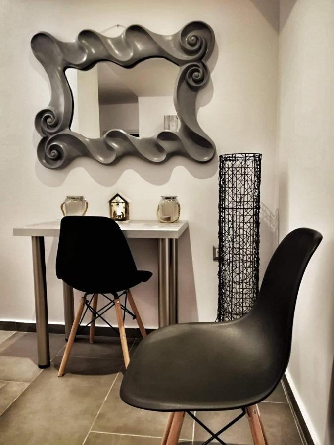 Lf Suites - Irene Thebes Zewnętrze zdjęcie